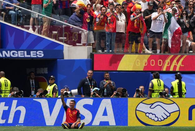 (260703) -- LOS ANGELES, July 3, 2026 -- Pedro Porro of Spain celebrates after scoring during the round of 32 match between Spain and Austria at the 2026 FIFA World Cup, WM, Weltmeisterschaft, Fussball at Los Angeles Stadium in Los Angeles, the United States, July 2, 2026. ) (SP)U.S.-LOS ANGELES-FOOTBALL-FIFA WORLD CUP-ROUND OF 32-ESP VS AUT HuangxZongzhi 