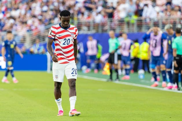 SANTA CLARA, CA - JULY 01: Folarin Balogun 20 of United States of America walks off the field after receiving a red card during the FIFA World Cup, WM, Weltmeisterschaft, Fussball 2026 Round of 32 match between United States of America and Bosnia and Herzegovina on July 1, 2026 at San Francisco Bay Area Stadium in Santa Clara, CA. (Photo by Matthew Huang Icon Sportswire) SOCCER: JUL 01 FIFA World Cup 26 Round of 32 - USA v Bosnia and Herzegovina EDITORIAL USE ONLY Icon260701136