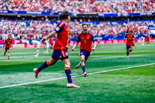 Spain vs Austria - FIFA World Cup, WM, Weltmeisterschaft, Fussball 2026 - 02 07 2026 Mikel Oyarzabal of Spain celebrates his goal during the FIFA World Cup 2026 round of 32 match between Spain and Austria at Los Angeles Stadium on July 2, 2026 in Inglewood, California, Estados Unidos Inglewood Estados Unidos Copyright: xPGSxPhotoxAgencyx
