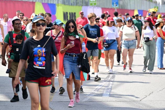 FIFA World Cup, WM, Weltmeisterschaft, Fussball 2026 - Round of 32 - Portugal vs Croatia People arrive for the FIFA World Cup 2026 Round of 32 match Portugal against Croatia, in Toronto, Canada, 02 July 2026. TORONTO Canada  Copyright: xEDUARDOxLIMAx