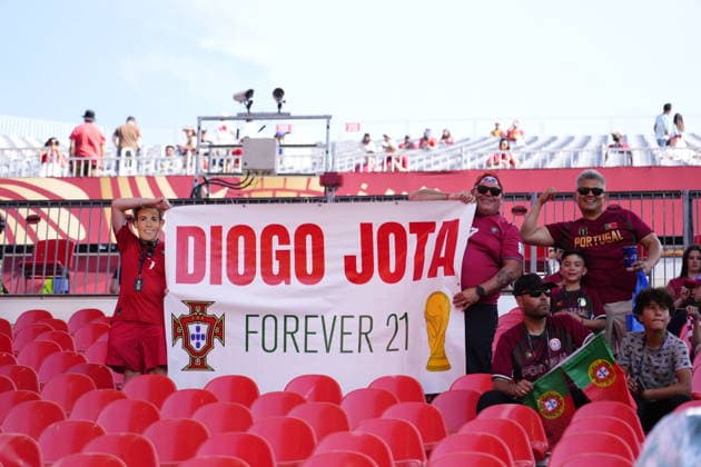 Portugal v Croatia - FIFA World Cup, WM, Weltmeisterschaft, Fussball 2026 - Round of 32 TORONTO, CANADA - JULY 02: Supporters of Portugal pose for the photo prior the 2026 FIFA World Cup First Stage Group I match between Portugal and Croatia at Toronto Stadium (BMO Field) in Toronto, Ontario, Canada on July 02, 2026. Jose Hernandez Anadolu Ontario Canada. Editorial use only. Please get in touch for any other usage.  Copyright: x2026xAnadoluxJosexHernandezx