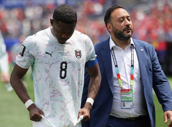 RECORD DATE NOT STATED FIFA World Cup, WM, Weltmeisterschaft, Fussball 2026 - Round of 32 - Spain vs Austria David Alaba of Austria leaves the pitch dejected after losing the FIFA World Cup 2026 Round of 32 match Spain against Austria, in Los Angeles, USA, 02 July 2026. INGLEWOOD United States  Copyright: xCHRISTOPHERxTORRESx