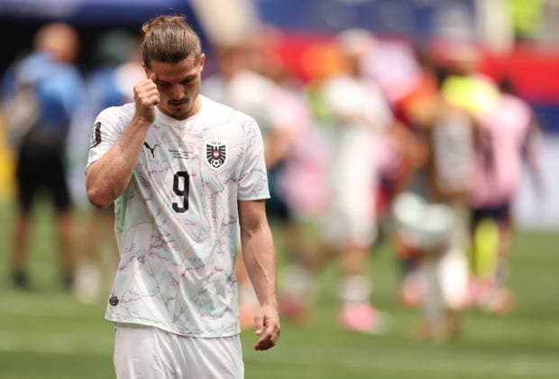 RECORD DATE NOT STATED FIFA World Cup, WM, Weltmeisterschaft, Fussball 2026 - Round of 32 - Spain vs Austria Marcel Sabitzer of Austria leaves the pitch dejected after losing the FIFA World Cup 2026 Round of 32 match Spain against Austria, in Los Angeles, USA, 02 July 2026. INGLEWOOD United States  Copyright: xCHRISTOPHERxTORRESx