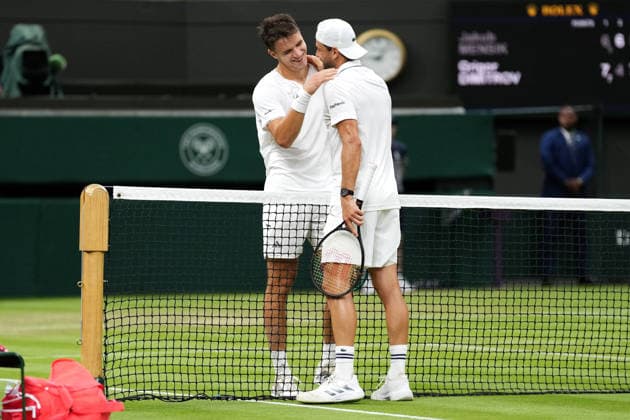 2026-07-02 The Championships - Wimbledon 2026 - Day Four LONDON, UNITED KINGDOM - JULY 2: Jakub Mensik of Czech Republic, Grigor Dimitrov of Bulgaria during Day Four of the The Championships - Wimbledon 2026 at All England Lawn Tennis and Croquet Club on July 2, 2026 in London, England. (Photo by Marleen Fouchier BSR Agency) London United Kingdom Content not available for redistribution in The Netherlands directly or indirectly through any third parties. Copyright: xBSRxAgencyx