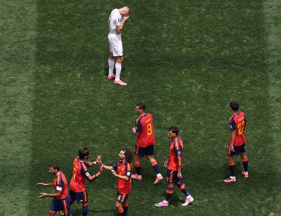 (260703) -- LOS ANGELES, July 3, 2026 -- Players of both sides react after the round of 32 match between Spain and Austria at the 2026 FIFA World Cup, WM, Weltmeisterschaft, Fussball at Los Angeles Stadium in Los Angeles, the United States, July 2, 2026. ) (SP)U.S.-LOS ANGELES-FOOTBALL-FIFA WORLD CUP-ROUND OF 32-ESP VS AUT LixYing 