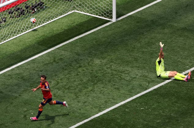 (260703) -- LOS ANGELES, July 3, 2026 -- Mikel Oyarzabal (L) of Spain celebrates after scoring during the round of 32 match between Spain and Austria at the 2026 FIFA World Cup, WM, Weltmeisterschaft, Fussball at Los Angeles Stadium in Los Angeles, the United States, July 2, 2026. ) (SP)U.S.-LOS ANGELES-FOOTBALL-FIFA WORLD CUP-ROUND OF 32-ESP VS AUT LixYing 