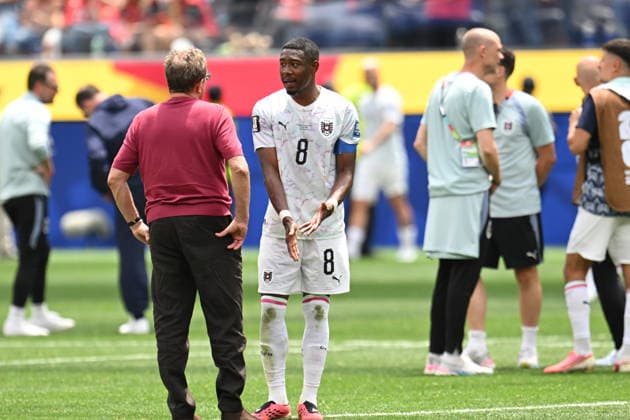 Spain v Austria - FIFA World Cup, WM, Weltmeisterschaft, Fussball 2026 - Round of 32 LOS ANGELES, CALIFORNIA - JULY 2: David Alaba (8) of Austria reacts after eliminated in the 2026 FIFA World Cup Round of 32 match between Spain and Austria at the Los Angeles Stadium (SoFi Stadium) in Inglewood, California, United States on July 2, 2026. Tayfun Coskun Anadolu California United States. Editorial use only. Please get in touch for any other usage.  Copyright: x2026xAnadoluxTayfunxCoskunx