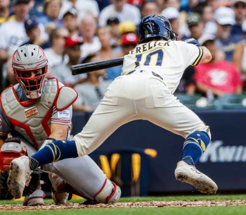 Milwaukee Brewers right fielder Sal Frelick is hit by a pitch thrown by Cincinnati Reds relief pitcher Sam Moll in the seventh inning of the MLB, Baseball Herren, USA game between the Cincinnati Reds and the Milwaukee Brewers at American Family Field in Milwaukee, Wisconsin on Thursday, July 2, 2026.  MIL20260702830 TANNENxMAURY