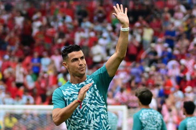 FIFA World Cup, WM, Weltmeisterschaft, Fussball 2026 - Round of 32 - Portugal vs Croatia Cristiano Ronaldo of Portugal greets supporters ahead of the FIFA World Cup 2026 Round of 32 match Portugal against Croatia, in Toronto, Canada, 02 July 2026. TORONTO Canada  Copyright: xEDUARDOxLIMAx