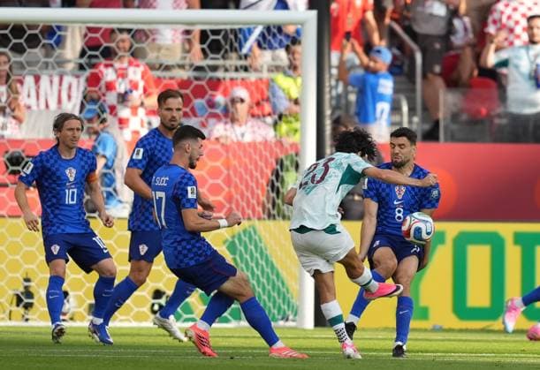 Portugal v Croatia - FIFA World Cup, WM, Weltmeisterschaft, Fussball 2026 - Round of 32 TORONTO, CANADA - JULY 02: Vitinha of Portugal in action during the 2026 FIFA World Cup First Stage Group I match between Portugal and Croatia at Toronto Stadium (BMO Field) in Toronto, Ontario, Canada on July 02, 2026. Mert Alper Dervis Anadolu Ontario Canada. Editorial use only. Please get in touch for any other usage.  Copyright: x2026xAnadoluxMertxAlperxDervisx