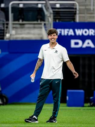 DALLAS - Jordan Bos of Australia during the 2026 World Cup at AT&T Stadium on July 2, 2026, in Dallas, United States. (Photo by Stefan Koops EYE4IMAGES DeFodi Images) - *** DALLAS: Jordan Bos of Australia during the 2026 World Cup at AT&T Stadium on July 2, 2026, in Dallas, United States. Photo by Stefan Koops, EYE4IMAGES, DeFodi Images