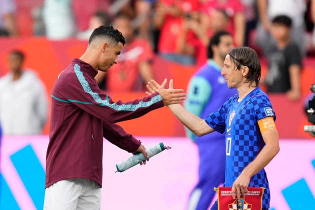 July 2, 2026, Toronto, Ontario, Canada: Cristiano Ronaldo of Portugal greets Luka Modric of Croatia during the FIFA World Cup, WM, Weltmeisterschaft, Fussball 2026 Round Of 32 match between Portugal and Croatia at Toronto Stadium on July 02, 2026 in Toronto, Ontario. Portugal V Croatia: Round Of 32 - FIFA World Cup 2026  - ZUMAa181 20260702_zaa_a181_091 Copyright: xJosexBretonx