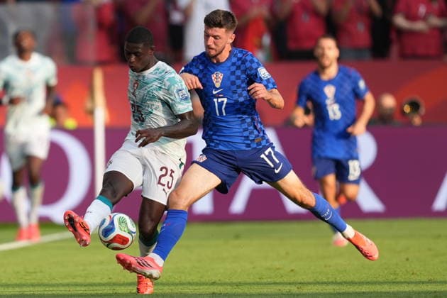 Portugal v Croatia - FIFA World Cup, WM, Weltmeisterschaft, Fussball 2026 - Round of 32 TORONTO, CANADA - JULY 02: Petar Sucic (17) of Croatia in action during the 2026 FIFA World Cup Round of 32 match between Portugal and Croatia at Toronto Stadium (BMO Field) in Toronto, Ontario, Canada on July 02, 2026. Mert Alper Dervis Anadolu Ontario Canada. Editorial use only. Please get in touch for any other usage.  Copyright: x2026xAnadoluxMertxAlperxDervisx