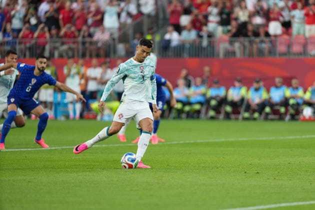 Portugal v Croatia - FIFA World Cup, WM, Weltmeisterschaft, Fussball 2026 - Round of 32 TORONTO, CANADA - JULY 02: Cristiano Ronaldo (7) of Portugal shoots a penalty during the 2026 FIFA World Cup First Stage Round of 32 match between Portugal and Croatia at Toronto Stadium (BMO Field) in Toronto, Ontario, Canada on July 02, 2026. Mert Alper Dervis Anadolu Ontario Canada. Editorial use only. Please get in touch for any other usage.  Copyright: x2026xAnadoluxMertxAlperxDervisx