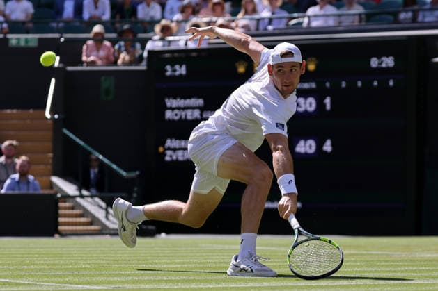 (260703) -- LONDON, July 3, 2026 -- Valentin Royer of France returns the ball during the men s singles second round match against Alexander Zverev of Germany at the Wimbledon Tennis Championships in London, Britain, on July 2, 2026. (Photo by Xinhua) (SP)BRITAIN-LONDON-TENNIS-WIMBLEDON-MEN S SINGLES DinendraxHaria 
