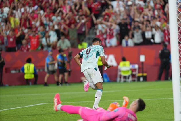 Portugal v Croatia - FIFA World Cup, WM, Weltmeisterschaft, Fussball 2026 - Round of 32 TORONTO, CANADA - JULY 02: Goncalo Ramos (9) of Portugal celebrates after scoring a goal during the 2026 FIFA World Cup Round of 32 match between Portugal and Croatia at Toronto Stadium (BMO Field) in Toronto, Ontario, Canada on July 02, 2026. Mert Alper Dervis Anadolu Ontario Canada. Editorial use only. Please get in touch for any other usage.  Copyright: x2026xAnadoluxMertxAlperxDervisx