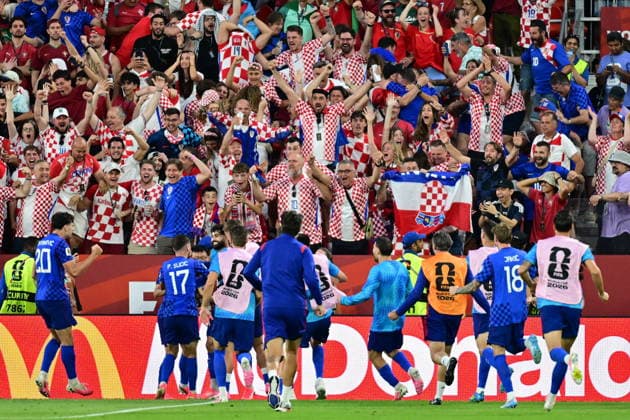 FIFA World Cup, WM, Weltmeisterschaft, Fussball 2026 - Round of 32 - Portugal vs Croatia Players and supporters of Croatia celebrate scoring a goal that was later disallowed by VAR due to the offside rule during the FIFA World Cup 2026 Round of 32 match Portugal against Croatia, in Toronto, Canada, 02 July 2026. TORONTO Canada  Copyright: xEDUARDOxLIMAx