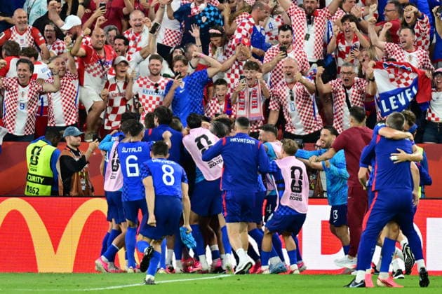 FIFA World Cup, WM, Weltmeisterschaft, Fussball 2026 - Round of 32 - Portugal vs Croatia Players and supporters of Croatia celebrate scoring a goal that was later disallowed by VAR due to the offside rule during the FIFA World Cup 2026 Round of 32 match Portugal against Croatia, in Toronto, Canada, 02 July 2026. TORONTO Canada  Copyright: xEDUARDOxLIMAx