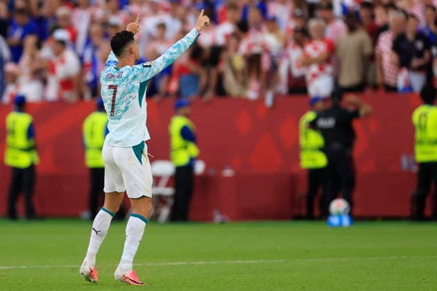 Cristiano Ronaldo of Portugal celebrates a goal during a 2026 FIFA World Cup, WM, Weltmeisterschaft, Fussball match between Portugal and Croatia at BMO Stadium in Toronto, Canada, 02 July 2026. FIFA World Cup 2026 - Round of 32 - Portugal vs. Croatia !ACHTUNG: NUR REDAKTIONELLE NUTZUNG!  Copyright: xBienvenidoxVelascox GR5102 20260703-55020783241_1