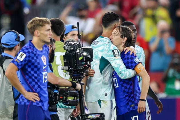 Portugal v Croatia: Round Of 32 - FIFA World Cup, WM, Weltmeisterschaft, Fussball 2026 Luka Modric of Croatia congratulates Cristiano Ronaldo of Portugal after the 2-1 win during the FIFA World Cup 2026 Round Of 32 match between Portugal and Croatia at Toronto Stadium on July 2, 2026 in Toronto, Canada.  SanjinxStrukic PIXSELL