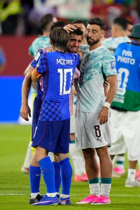 Portugal v Croatia: Round Of 32 - FIFA World Cup, WM, Weltmeisterschaft, Fussball 2026 Luka Modric of Croatia comforts Mateo Kovacic of Croatia during the FIFA World Cup 2026 Round Of 32 match between Portugal and Croatia at Toronto Stadium on July 02, 2026 in Toronto, Ontario. Toronto ON Canada  Copyright: xJosexBretonx originalFilename:bretonhernandez-portugal260702_np0cE.jpg