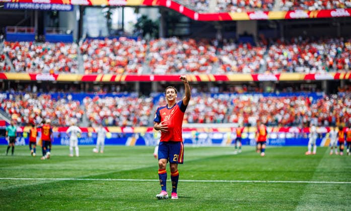 Spain vs Austria - FIFA World Cup, WM, Weltmeisterschaft, Fussball 2026 - 02 07 2026 Mikel Oyarzabal of Spain celebrates his goal during the FIFA World Cup 2026 round of 32 match between Spain and Austria at Los Angeles Stadium on July 2, 2026 in Inglewood, California, Estados Unidos Inglewood Estados Unidos Copyright: xPGSxPhotoxAgencyx