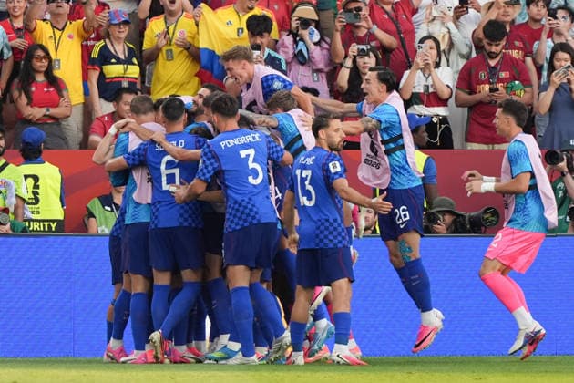 Portugal v Croatia Round of 32 - FIFA World Cup, WM, Weltmeisterschaft, Fussball 2026 Ivan PeriÅ¡iÄ‡ 14 of Croatia national football team celebrating whit his teammates after scoring a goal during the FIFA World Cup 2026 round of 32 match between Croatia and Portugal at Toronto Stadium. on July 2, 2026 in Toronto, Canada. (Photo by Leonardo Ramirez Eyepix Group) Copyright: xLeonardoxRamirez xEyepixxGroupx LR02072026-08193