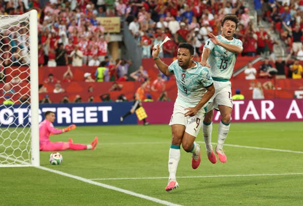 (260703) -- TORONTO, July 3, 2026 -- Goncalo Ramos (front, L) of Portugal celebrates after scoring their second goal during the round of 32 match between Portugal and Croatia at the 2026 FIFA World Cup, WM, Weltmeisterschaft, Fussball at Toronto Stadium in Toronto, Canada, July 2, 2026. (Photo by Xinhua) (SP)CANADA-TORONTO-FOOTBALL-FIFA WORLD CUP-ROUND OF 32-POR VS CRO ZouxZheng 