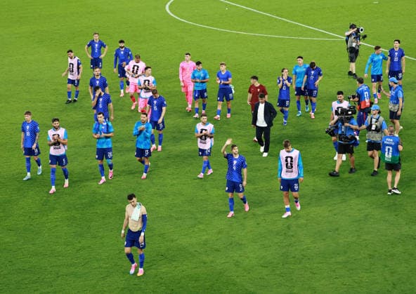 (260703) -- TORONTO, July 3, 2026 -- Players of Croatia greet the audience after the round of 32 match between Portugal and Croatia at the 2026 FIFA World Cup, WM, Weltmeisterschaft, Fussball at Toronto Stadium in Toronto, Canada, July 2, 2026. (Photo by Xinhua) (SP)CANADA-TORONTO-FOOTBALL-FIFA WORLD CUP-ROUND OF 32-POR VS CRO YangxShu 