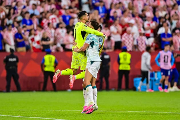 Portugal v Croatia: Round Of 32 - FIFA World Cup, WM, Weltmeisterschaft, Fussball 2026 (L-R) Goalkeeper Diogo Costa and Ruben Dias of Portugal celebrate after winning the during the FIFA World Cup 2026 Round Of 32 match between Portugal and Croatia at Toronto Stadium on July 2, 2026 in Toronto, Canada Toronto Toronto Stadium Ontario Canada Copyright: xLatinxSportxImagesx