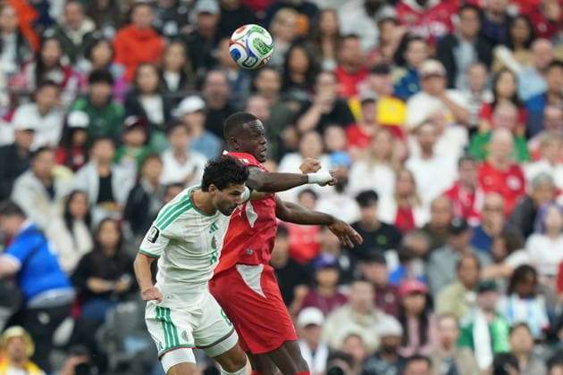 Switzerland v Algeria - FIFA World Cup, WM, Weltmeisterschaft, Fussball 2026 - Round of 32 VANCOUVER, CANADA - JULY 02: Houssem Aouar (8) of Algeria in action during the 2026 FIFA World Cup Round of 32 match between Switzerland and Algeria at BC Place (Vancouver Stadium) in Vancouver, British Columbia, Canada on July 02, 2026. Ercin Erturk Anadolu British Columbia Canada. Editorial use only. Please get in touch for any other usage.  Copyright: x2026xAnadoluxErcinxErturkx