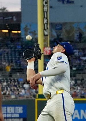 July 02, 2026: Kansas City Royals right fielder Jac Caglianone (14) catches an infield fly ball against the Rays at Kauffman Stadium Kansas City, Missouri. CSM. Kansas City United States - ZUMAc04_ 20260702_zma_c04_056 Copyright: xJonxRobichaudx
