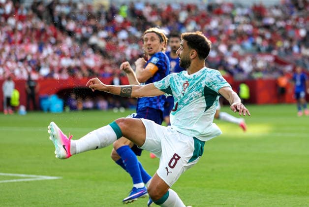 TORONTO, CANADA - JULY 2: Bruno Fernandes, Portugal and Luka Modric, Croatia during the 2026 FIFA World Cup, WM, Weltmeisterschaft, Fussball round of 32 match between Portugal and Croatia at Toronto Stadium on July 2, 2026 in Toronto, Canada. Photo by Joseph Victor Copyright: xVictorxModox