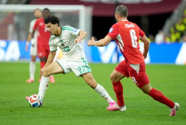 FIFA World Cup, WM, Weltmeisterschaft, Fussball 2026 - Round of 32 - Switzerland vs Algeria Ibrahim Maza (L) of Algeria and Remo Freuler of Switzerland in action during the FIFA World Cup 2026 Round of 32 match Switzerland against Algeria, in Vancouver, Canada, 02 July 2026. VANCOUVER Canada  Copyright: xBOBxFRIDx
