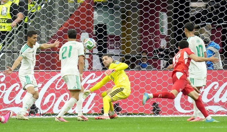 FIFA World Cup, WM, Weltmeisterschaft, Fussball 2026 - Round of 32 - Switzerland vs Algeria Goalkeeper Luca Zidane of Algeria in action during the FIFA World Cup 2026 Round of 32 match Switzerland against Algeria, in Vancouver, Canada, 02 July 2026. VANCOUVER Canada  Copyright: xBOBxFRIDx