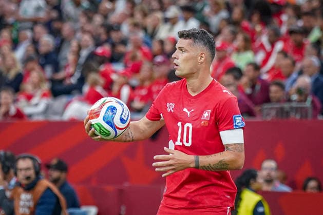 Kanada: Fußball FIFA World Cup, WM, Weltmeisterschaft, Fussball 2026 Sechzehntelfinale - Schweiz vs Algerien - BC Place Stadium Vancouver: Granit Xhaka (Schweiz, 10) *** Canada Soccer 2026 FIFA World Cup Round of 32 Switzerland vs. Algeria BC Place Stadium, Vancouver Granit Xhaka, Switzerland, 10 Copyright: xJOERANxSTEINSIEKx