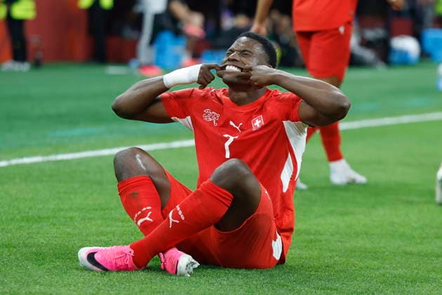 FIFA World Cup, WM, Weltmeisterschaft, Fussball 2026 - Round of 32 - Switzerland vs Algeria Switzerland s Breel Embolo celebrates after scoring the opening goal during the 2026 FIFA World Cup round of 32 soccer match between Switzerland and Algeria at BC Place stadium in Vancouver, Canada, 02 July 2026. Vancouver Canada  Copyright: xPETERxKLAUNZERx