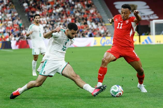 FIFA World Cup, WM, Weltmeisterschaft, Fussball 2026 - Round of 32 - Switzerland vs Algeria Algeria s Rayan Ait-Nouri (L) and Switzerland s Dan Ndoye in action during the 2026 FIFA World Cup round of 32 soccer match between Switzerland and Algeria at BC Place stadium in Vancouver, Canada, 02 July 2026. Vancouver Canada  Copyright: xPETERxKLAUNZERx