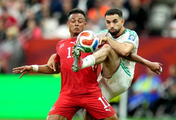 FIFA World Cup, WM, Weltmeisterschaft, Fussball 2026 - Round of 32 - Switzerland vs Algeria Dan Ndoye (L) of Switzerland and Rayan Ait-Nouri of Algeria in action during the FIFA World Cup 2026 Round of 32 match Switzerland against Algeria, in Vancouver, Canada, 02 July 2026. VANCOUVER Canada  Copyright: xBOBxFRIDx