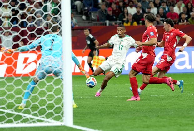 FIFA World Cup, WM, Weltmeisterschaft, Fussball 2026 - Round of 32 - Switzerland vs Algeria Rafik Belghali (C) of Algeria in action during the FIFA World Cup 2026 Round of 32 match Switzerland against Algeria, in Vancouver, Canada, 02 July 2026. VANCOUVER Canada  Copyright: xBOBxFRIDx