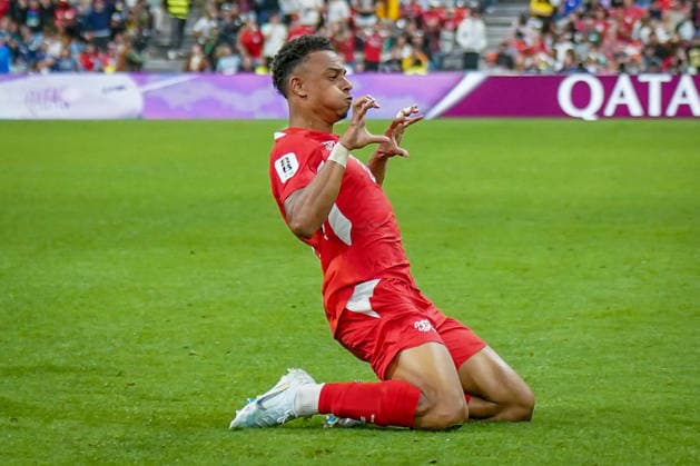 Kanada: Fußball FIFA World Cup, WM, Weltmeisterschaft, Fussball 2026 Sechzehntelfinale - Schweiz vs Algerien - BC Place Stadium Vancouver: Tor und Torjubel zum 2:0 durch Dan Ndoye (Schweiz, 11) Freude, Emotionen, Jubel *** Canada Soccer 2026 FIFA World Cup Round of 32 Switzerland vs. Algeria BC Place Stadium, Vancouver Goal and celebration of the 2-0 score by Dan Ndoye (Switzerland), 11 Joy, emotions, cheering Copyright: xJOERANxSTEINSIEKx