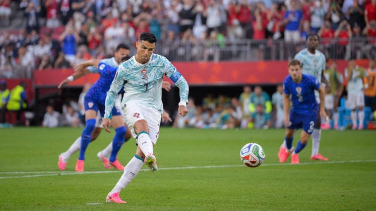 July 2, 2026, Toronto, Ontario, Canada: Cristiano Ronaldo ( 7) of Portugal scores on a penalty kick to tie the game at 1-1 during the 2026 FIFA World Cup, WM, Weltmeisterschaft, Fussball Round of 32 match between Portugal and Croatia at Toronto Stadium. Toronto Canada - ZUMAv136 20260702_zsp_v136_021 Copyright: xJeffxVoganx