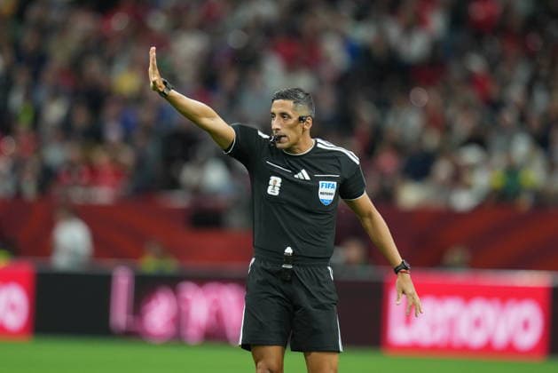 Switzerland v Algeria - FIFA World Cup, WM, Weltmeisterschaft, Fussball 2026 - Round of 32 VANCOUVER, CANADA - JULY 02: Referee Yael Falcon Perez is seen during the 2026 FIFA World Cup Round of 32 match between Switzerland and Algeria at BC Place (Vancouver Stadium) in Vancouver, British Columbia, Canada on July 02, 2026. Ercin Erturk Anadolu British Columbia Canada. Editorial use only. Please get in touch for any other usage.  Copyright: x2026xAnadoluxErcinxErturkx