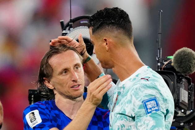 July 2, 2026, Toronto, On, CANADA: Portugal s Cristiano Ronaldo (7) puts his hand on Croatia s Luka Modric (10) after the game during the second half of a World Cup round of 32 soccer match, in Toronto on Thursday, July 2, 2026. Canada News - July 2, 2026  - ZUMAc35_ 20260702_zaf_c35_252 Copyright: xFrankxGunnx