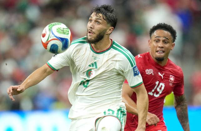 FIFA World Cup, WM, Weltmeisterschaft, Fussball 2026 - Round of 32 - Switzerland vs Algeria Jaouen Hadjam (L) of Algeria and Noah Okafor of Switzerland in action during the FIFA World Cup 2026 Round of 32 match Switzerland against Algeria, in Vancouver, Canada, 02 July 2026. VANCOUVER Canada  Copyright: xBOBxFRIDx