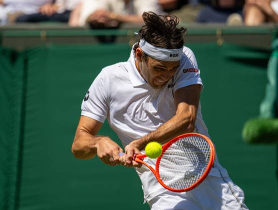 Tennis - Wimbledon Championship 2026 - Day 4 LONDON, ENGLAND - Thursday, July 2, 2026: Taylor Fritz (USA) during the Gentlemen s Singles Second Round match on Day Four of The Championships Wimbledon 2026 at the All England Lawn Tennis and Croquet Club. (Photo by Kirsten Holst Propaganda) LONDON All England Lawn Tennis and Croquet Club GREATER LONDON ENGLAND  Copyright: xKirstenxHolstx 2026-07-02-013-Wimbledon_D4