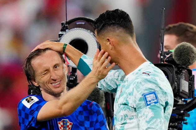 July 2, 2026, Toronto, On, CANADA: Portugal s Cristiano Ronaldo (7) puts his hand on Croatia s Luka Modric (10) after the game during the second half of a World Cup round of 32 soccer match, in Toronto on Thursday, July 2, 2026. Canada News - July 2, 2026  - ZUMAc35_ 20260702_zaf_c35_283 Copyright: xFrankxGunnx