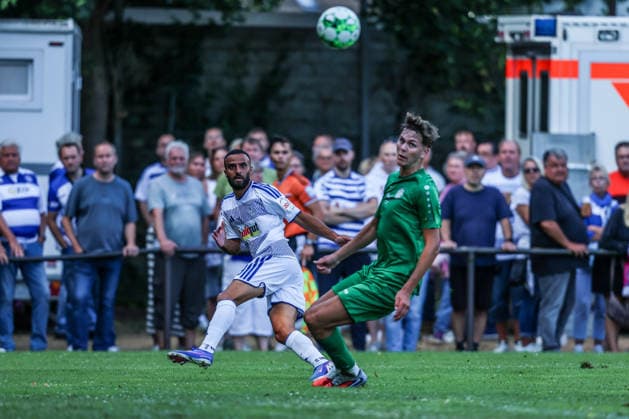 Fussball, 3.Liga Saison 2026 2027 Testspiel TuS Viktoria Buchholz - MSV Duisburg 02.07.2026, Karl-Dölzig Platz Ramien Safi (MSV Duisburg, 19) Duisburg Karl-Dölzig Platz Nordrhein-Westfalen Deutschland *** Sports, Soccer, 3rd Division, 2026–2027 Season, Friendly Match: TuS Viktoria Buchholz vs. MSV Duisburg, July 2, 2026, Karl Dölzig Platz, Ramien Safi, MSV Duisburg, 19 Duisburg, Karl Dölzig Platz, North Rhine-Westphalia, Germany