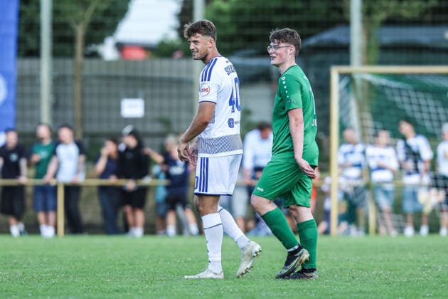 Fussball, 3.Liga Saison 2026 2027 Testspiel TuS Viktoria Buchholz - MSV Duisburg 02.07.2026, Karl-Dölzig Platz Ben Schlicke (MSV Duisburg, 40) Duisburg Karl-Dölzig Platz Nordrhein-Westfalen Deutschland *** Sports, Soccer, 3rd Division, 2026–2027 Season, Friendly Match: TuS Viktoria Buchholz vs. MSV Duisburg, July 2, 2026, Karl Dölzig Platz, Ben Schlicke, MSV Duisburg, 40 Duisburg, Karl Dölzig Platz, North Rhine-Westphalia, Germany