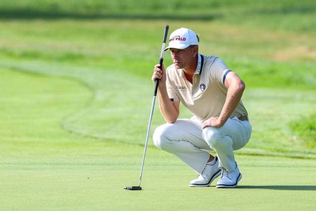 Marcel Siem (GER) beim lesen der Puttlinie, 37. BMW International Open 2026, Golf, DP World Tour, Herren, Runde 2, 03.07.2026 Eichenried Bayern Deutschland *** Marcel Siem (GER) reading the putt line, 37th BMW International Open 2026, Golf, DP World Tour, Men s, Round 2, July 3, 2026, Eichenried, Bavaria, Germany Copyright: xkolbert-press ChristianxKolbertx